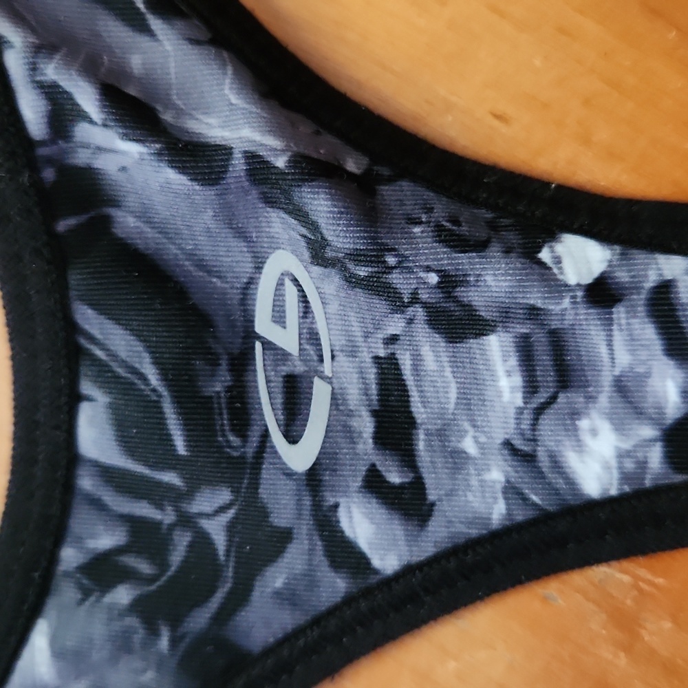 Workout Bra - Picture 5 of 6
